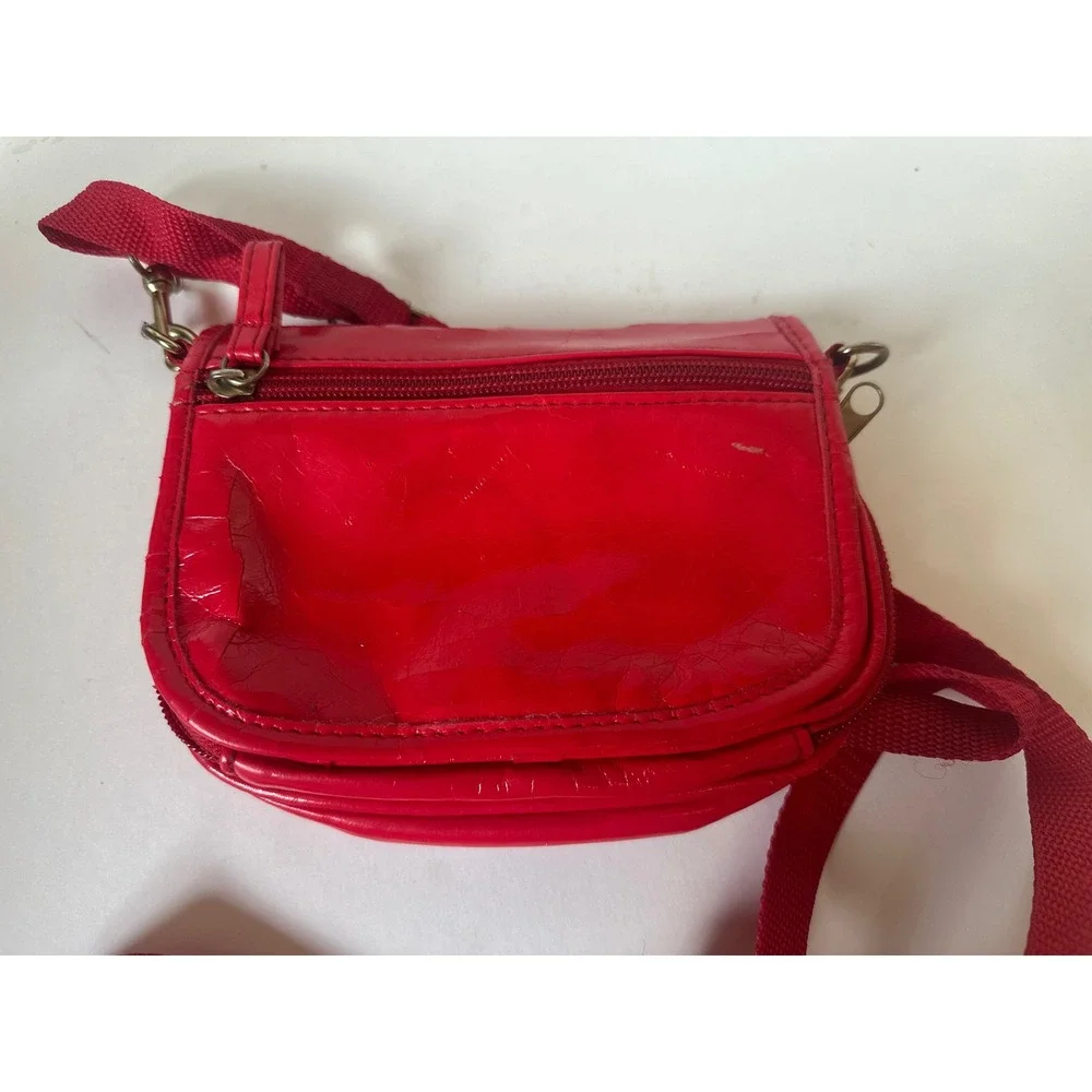 N/A red patent